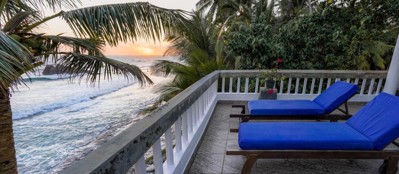 Blue Sky Beach Resort Unawatuna Eksteriør billede