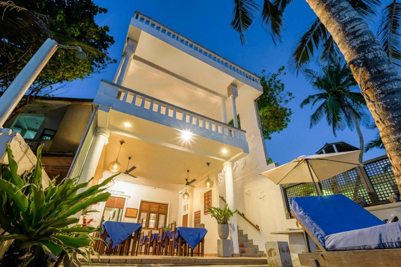 Blue Sky Beach Resort Unawatuna Eksteriør billede